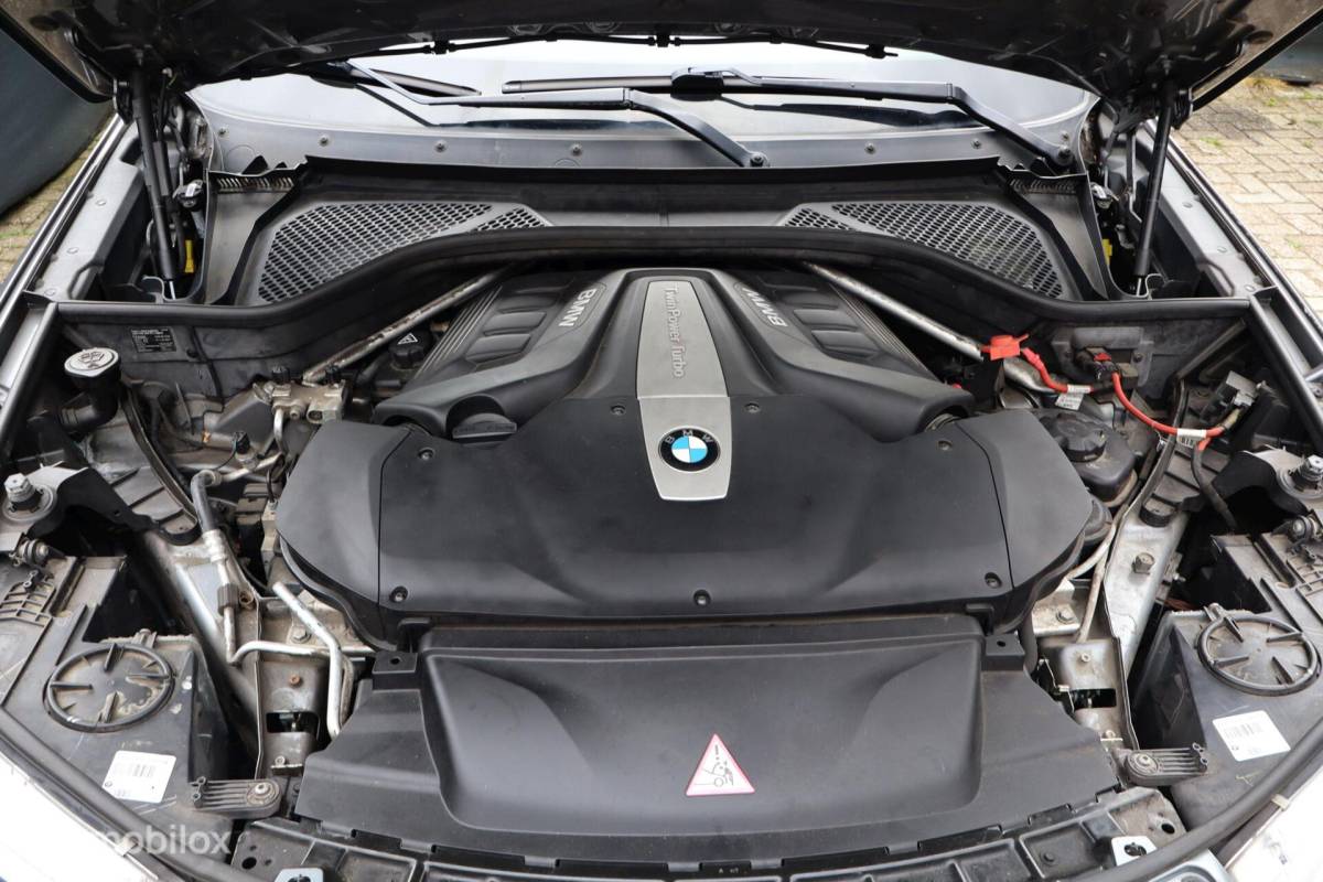 BMW X5 BMW X5 xDrive50i V8 7-zit volle auto! Pano| Head-up| M-Sport