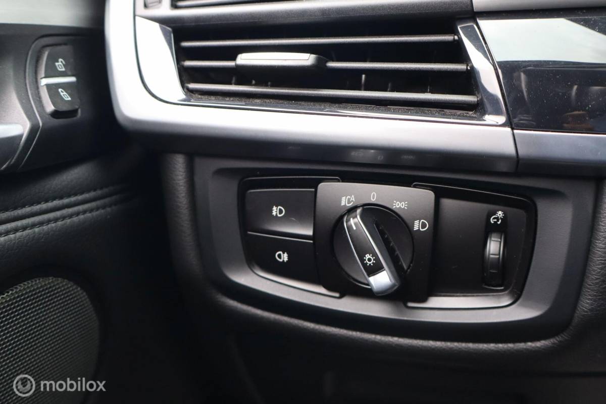 BMW X5 BMW X5 xDrive50i V8 7-zit volle auto! Pano| Head-up| M-Sport