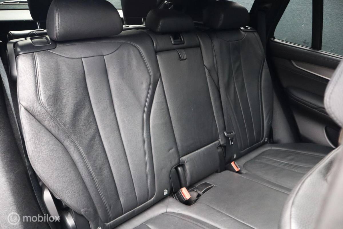 BMW X5 BMW X5 xDrive50i V8 7-zit volle auto! Pano| Head-up| M-Sport
