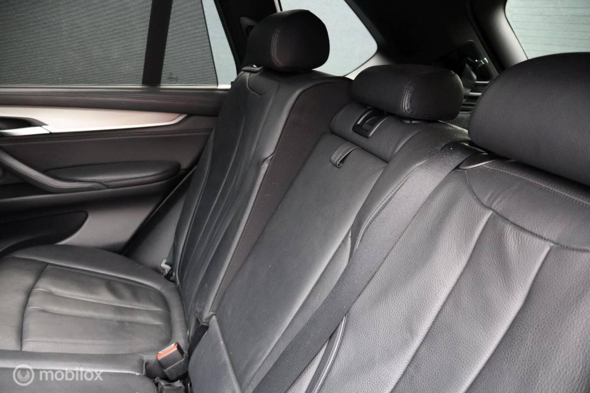 BMW X5 BMW X5 xDrive50i V8 7-zit volle auto! Pano| Head-up| M-Sport