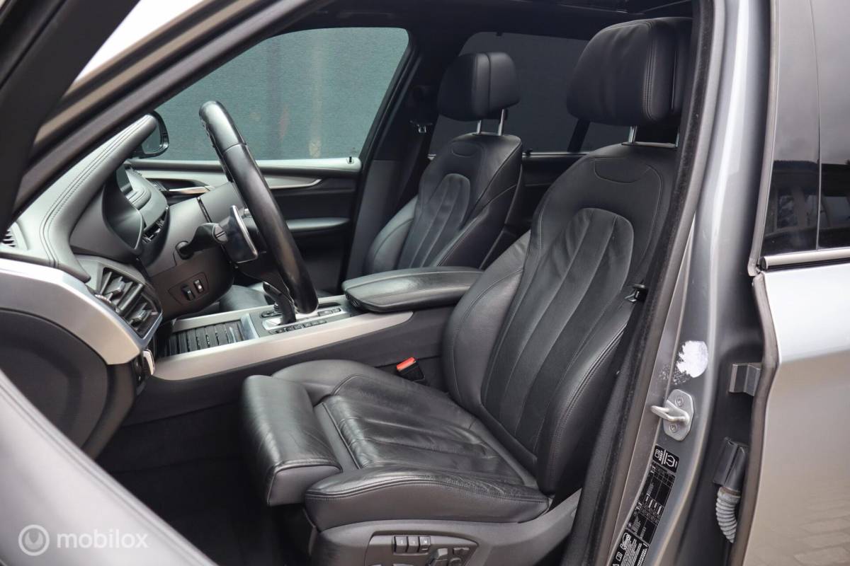BMW X5 BMW X5 xDrive50i V8 7-zit volle auto! Pano| Head-up| M-Sport