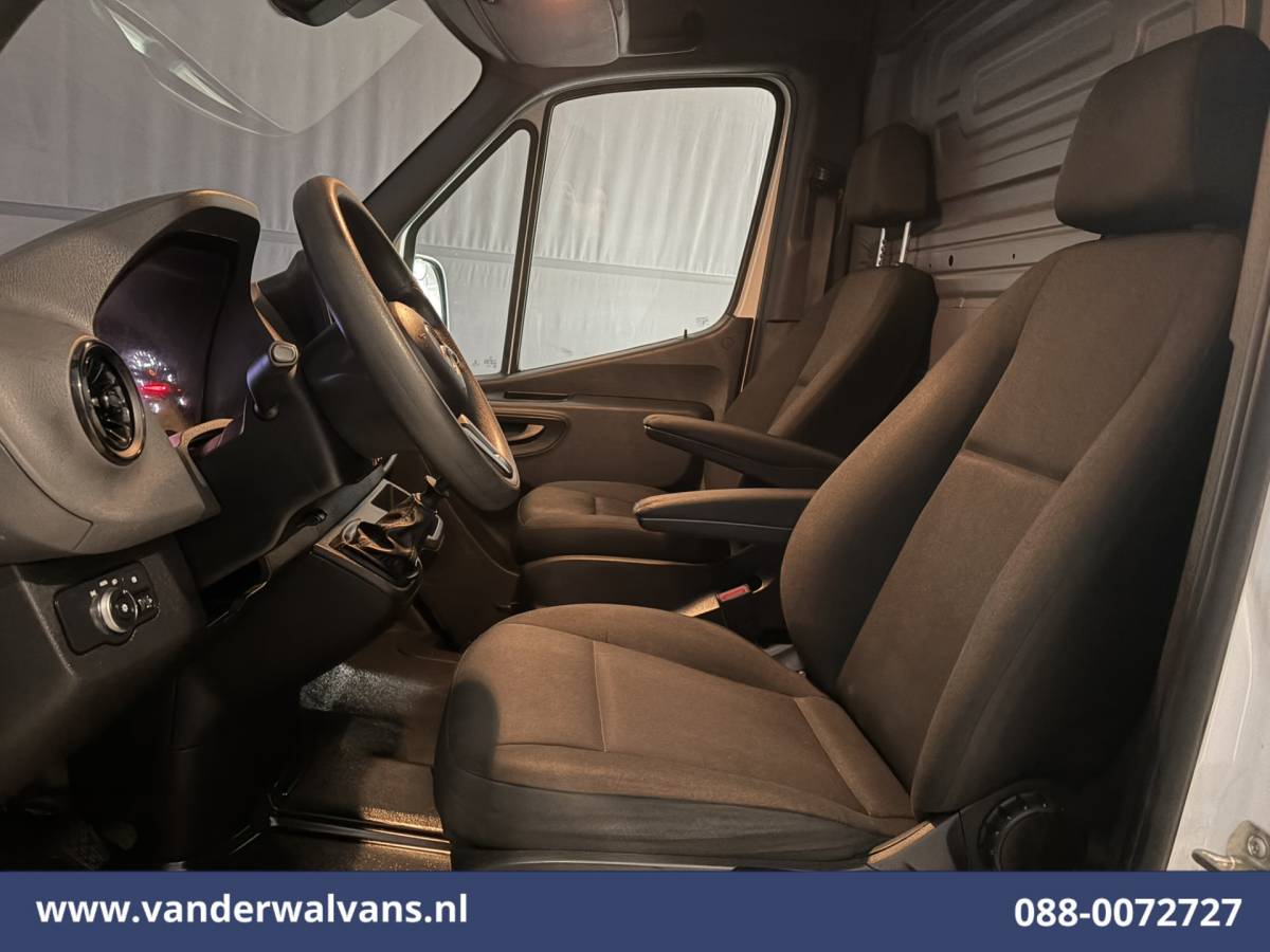 Mercedes-Benz Sprinter Mercedes-Benz Sprinter 314 CDI 143pk L3H2 Euro6 Airco | Camera | Apple Carplay | Android Auto 270 Graden Achterdeuren