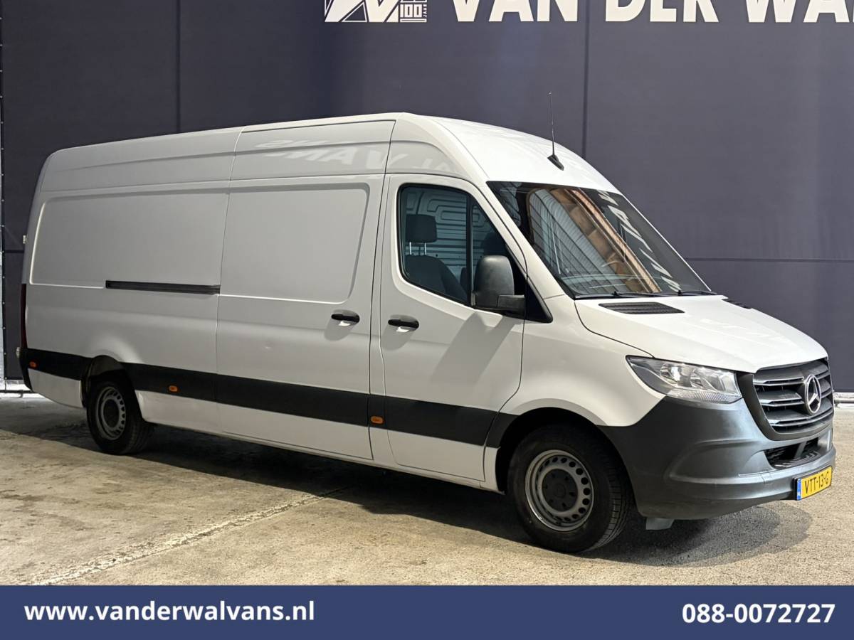 Mercedes-Benz Sprinter Mercedes-Benz Sprinter 314 CDI 143pk L3H2 Euro6 Airco | Camera | Apple Carplay | Android Auto 270 Graden Achterdeuren