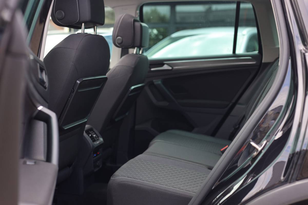 Volkswagen Tiguan Volkswagen Tiguan 2.0 TSI 4MOTION | R-LINE | PANO | CAMERA | TREKHAAK