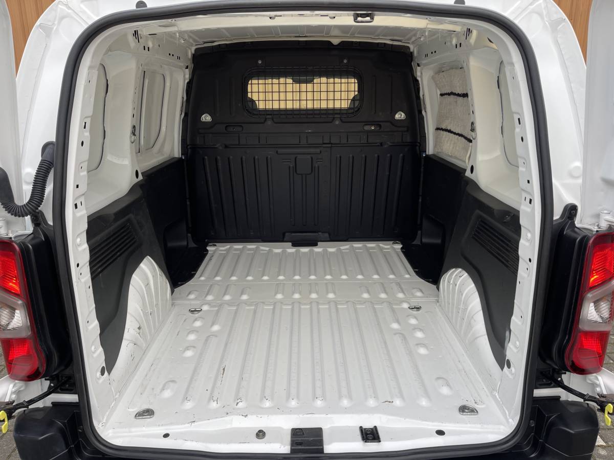 Citroën Berlingo Citroën Berlingo 1.5 BlueHDI Control | Origineel Nederlands | Nap | Automatische Verlichting | Radio | Bluetooth | Start/Stop |