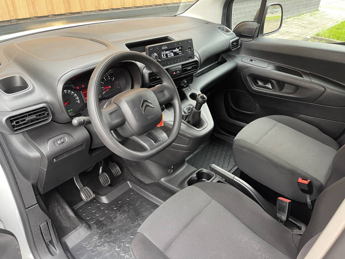 Citroën Berlingo Citroën Berlingo 1.5 BlueHDI Control | Origineel Nederlands | Nap | Automatische Verlichting | Radio | Bluetooth | Start/Stop |