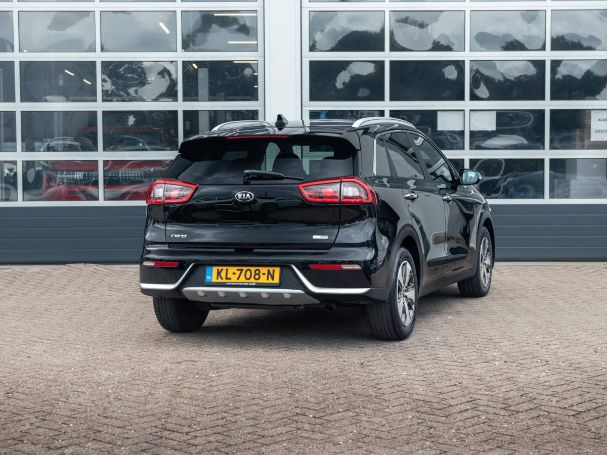 Kia Niro Kia Niro 1.6 GDi Hybrid ExecutiveLine | Leder | Clima | Adapt. Cruise | BSM | Stoel&Stuur Verw. | Xenon