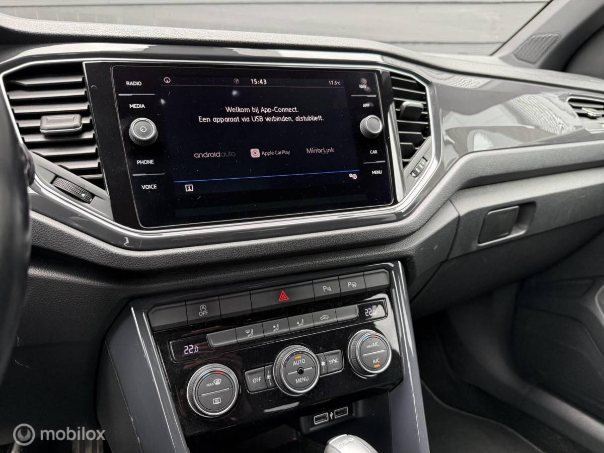 Volkswagen T-Roc Volkswagen T-Roc 1.5 TSI DSG R-line/Carplay/Camera/LED/Clima