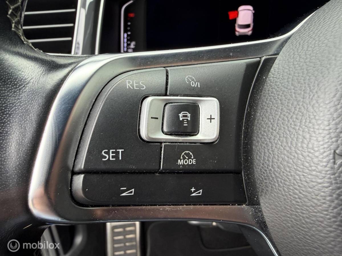 Volkswagen T-Roc Volkswagen T-Roc 1.5 TSI DSG R-line/Carplay/Camera/LED/Clima