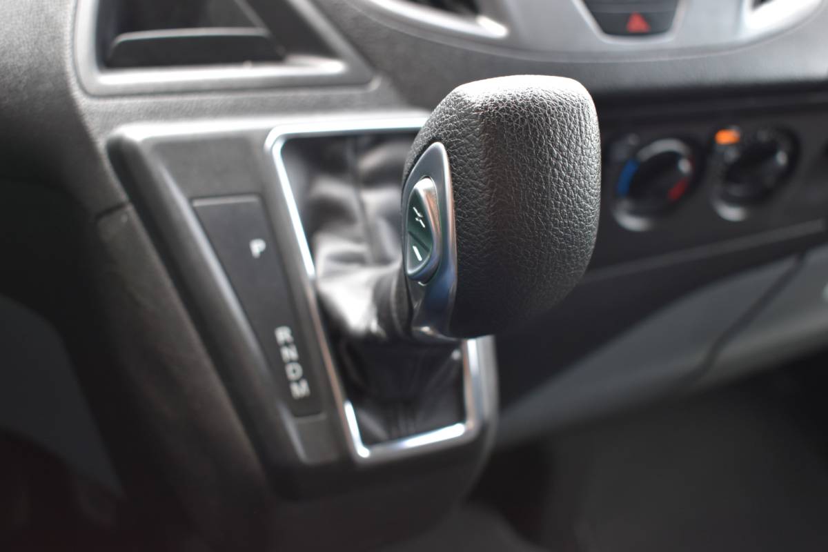 Ford Transit Custom Ford Transit Custom 310 2.0 TDCI L2H1 Sport Euro 6 Trekhaak