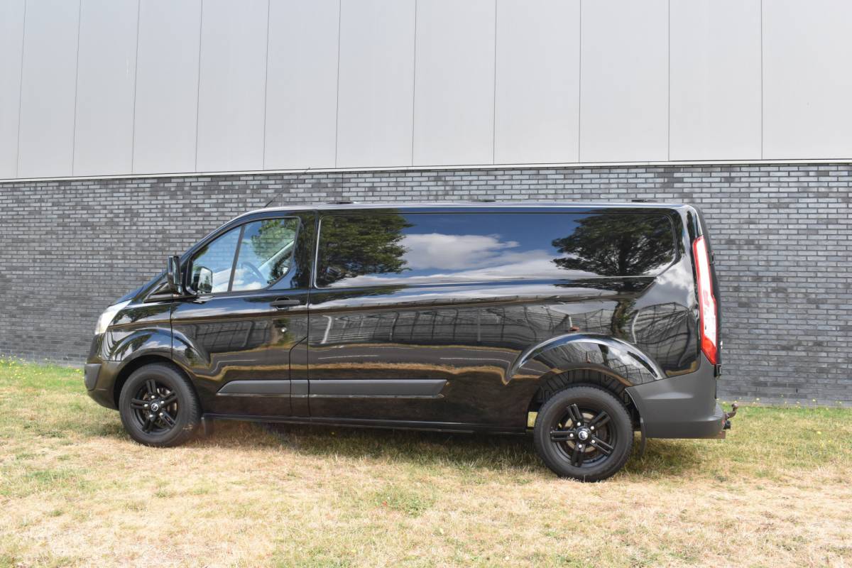 Ford Transit Custom Ford Transit Custom 310 2.0 TDCI L2H1 Sport Euro 6 Trekhaak
