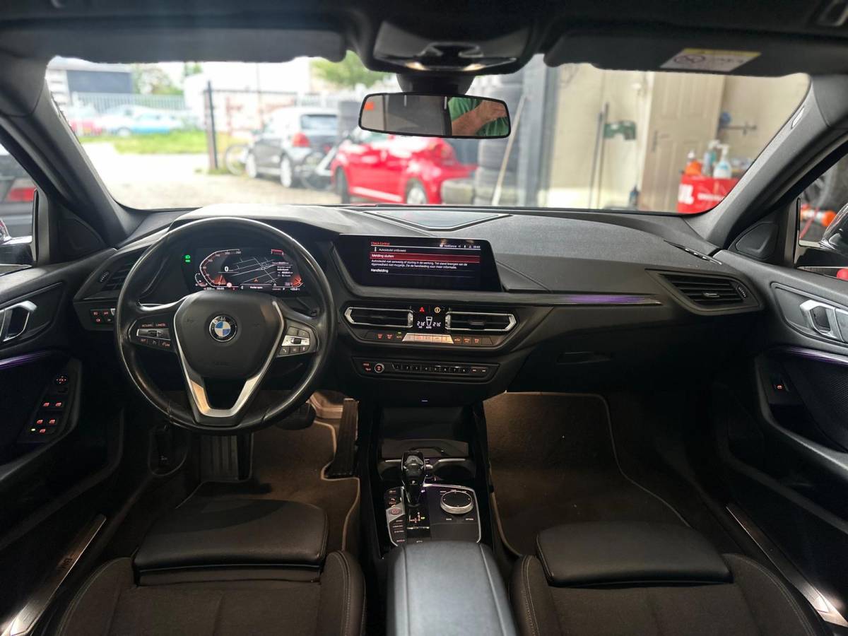BMW 1 Serie BMW 1-serie 118i Executive Edition/AUT/140PK/BTW AUTO