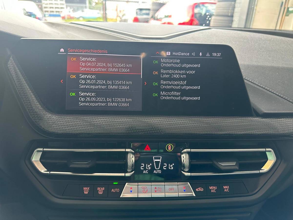BMW 1 Serie BMW 1-serie 118i Executive Edition/AUT/140PK/BTW AUTO
