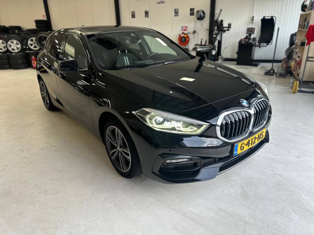 BMW 1 Serie BMW 1-serie 118i Executive Edition/AUT/140PK/BTW AUTO