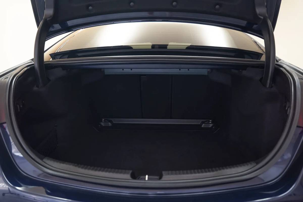 Mercedes-Benz C-Klasse Mercedes-Benz C-Klasse 200 Business Line Aut. [ Adapt.cruise Camera Stoelverwarming ]