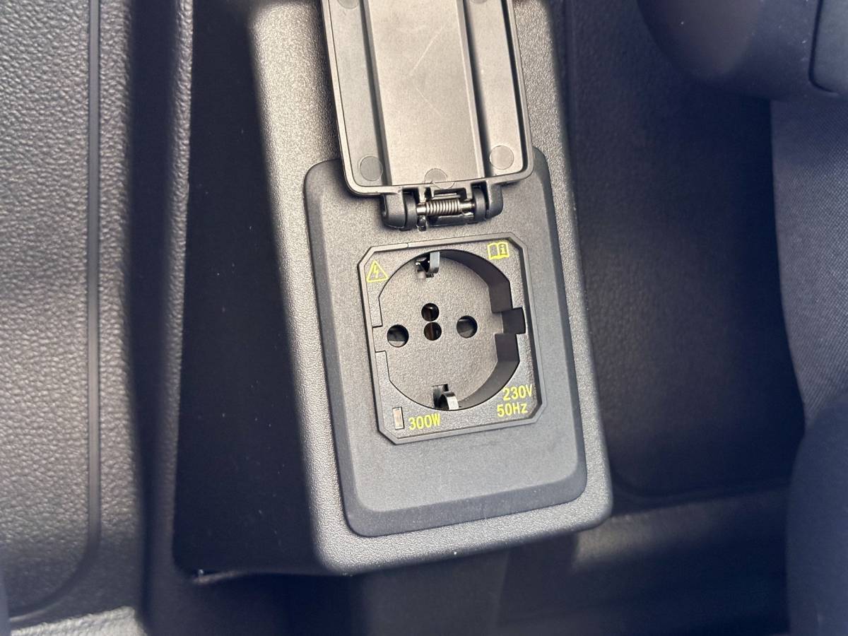 Volkswagen Caddy Volkswagen Caddy Cargo 2.0 TDI Style | LED | Apple Carplay | Achteruitcamera | Parkeersensoren | Airconditioning |