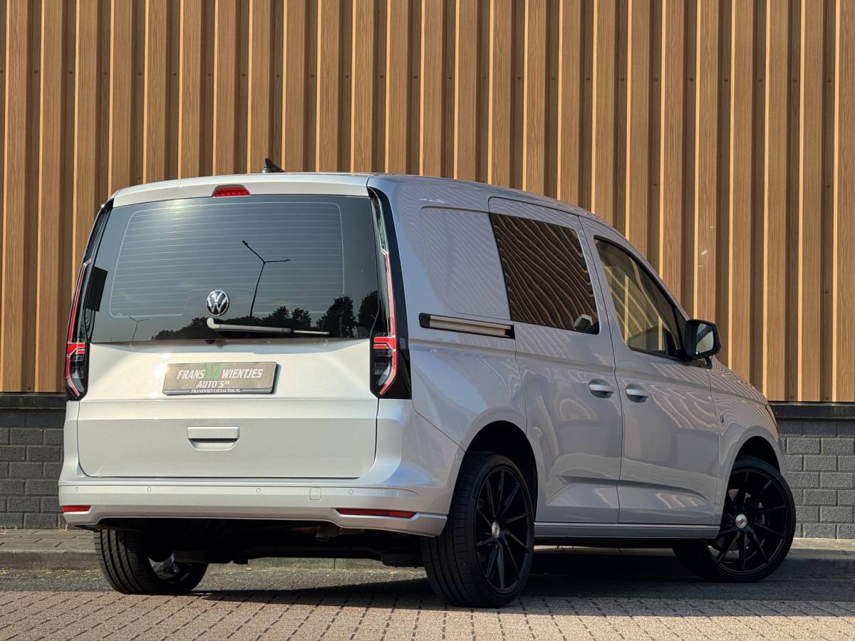 Volkswagen Caddy Volkswagen Caddy Cargo 2.0 TDI Style | LED | Apple Carplay | Achteruitcamera | Parkeersensoren | Airconditioning |