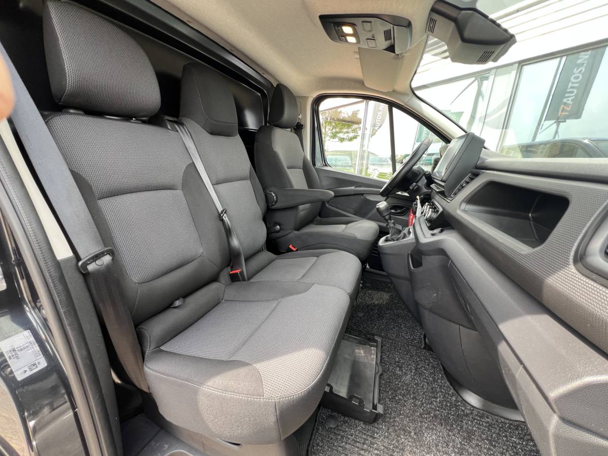 Renault Trafic Renault Trafic 2.0 dCi 130 T30 L2H1 Work Edition