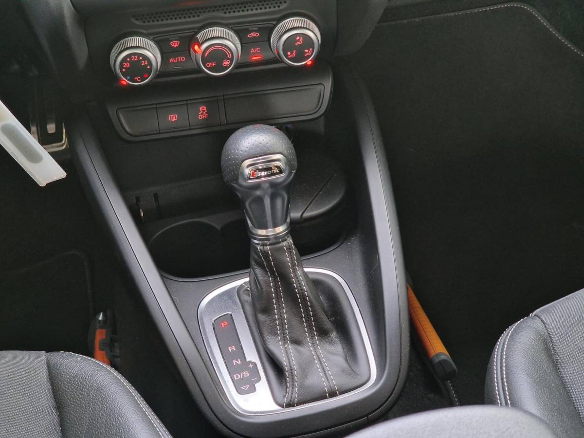 Audi A1 Sportback Audi A1 Sportback 1.0 TFSI Advance Sport|S-line|Automaat|Xenon|Cruise|Navi|