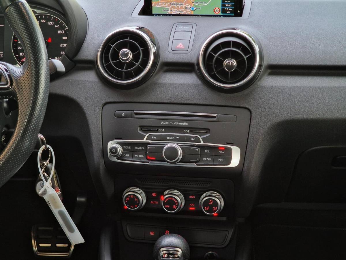 Audi A1 Sportback Audi A1 Sportback 1.0 TFSI Advance Sport|S-line|Automaat|Xenon|Cruise|Navi|