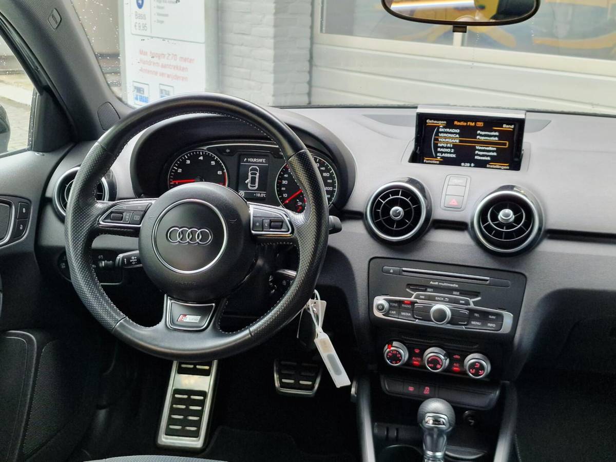 Audi A1 Sportback Audi A1 Sportback 1.0 TFSI Advance Sport|S-line|Automaat|Xenon|Cruise|Navi|