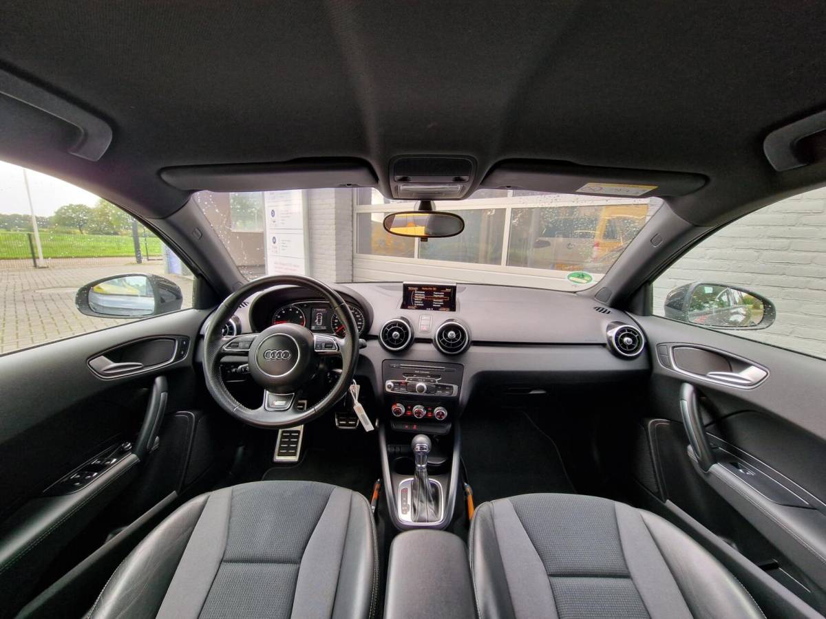 Audi A1 Sportback Audi A1 Sportback 1.0 TFSI Advance Sport|S-line|Automaat|Xenon|Cruise|Navi|
