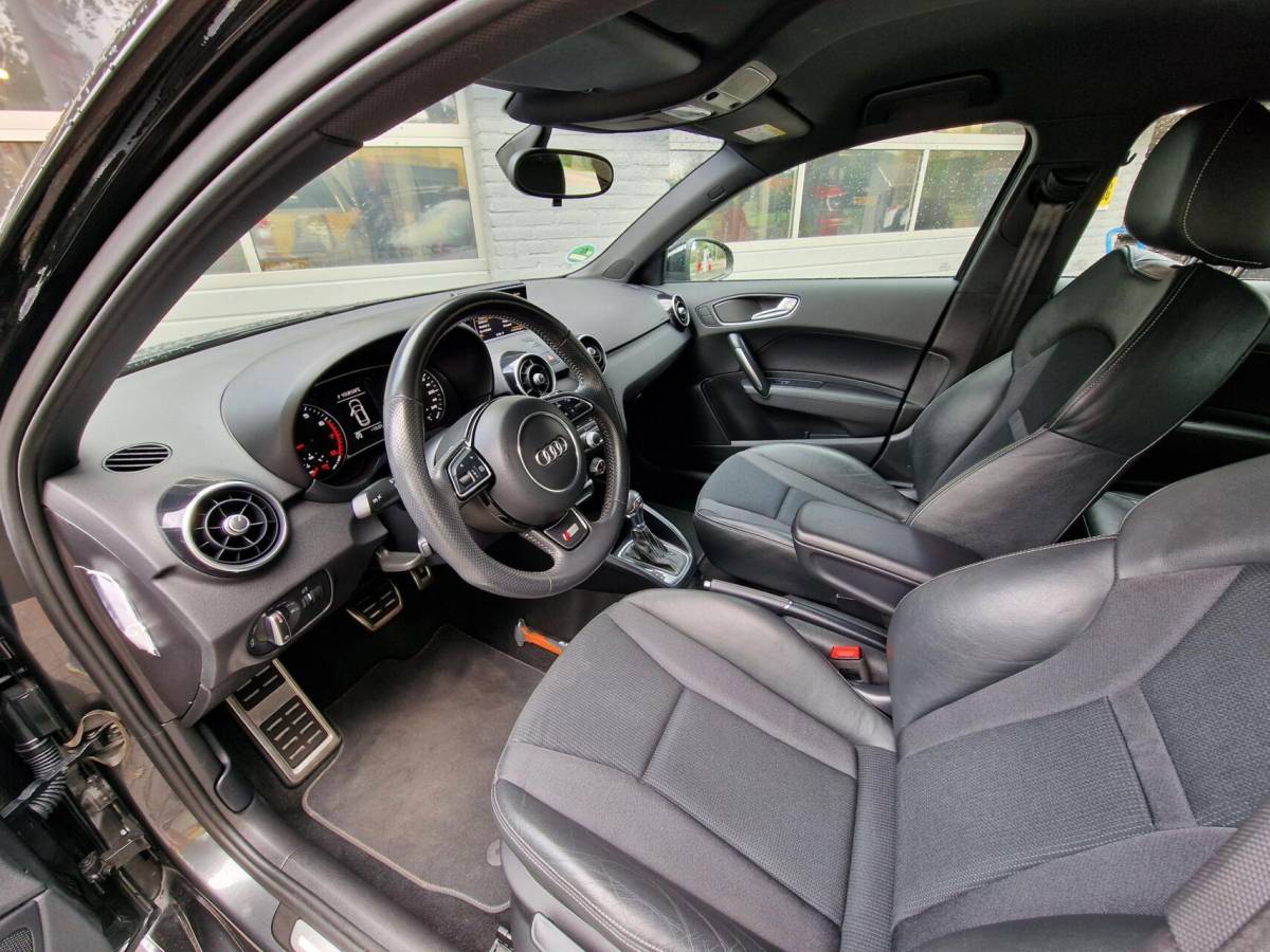 Audi A1 Sportback Audi A1 Sportback 1.0 TFSI Advance Sport|S-line|Automaat|Xenon|Cruise|Navi|