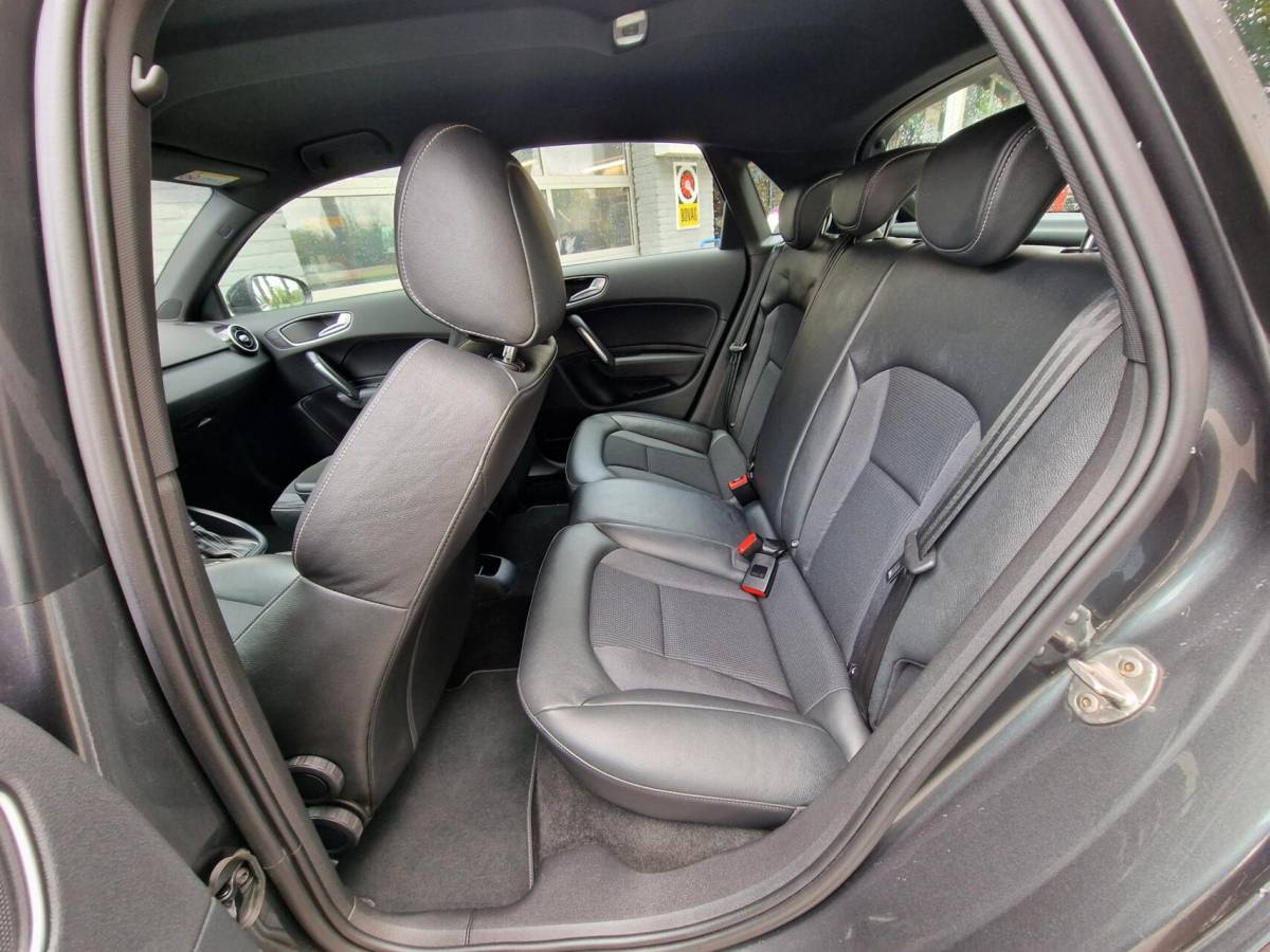 Audi A1 Sportback Audi A1 Sportback 1.0 TFSI Advance Sport|S-line|Automaat|Xenon|Cruise|Navi|