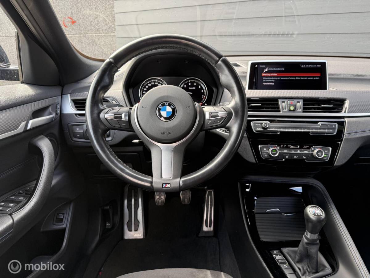 BMW X2 BMW X2 sDrive18i Executive M-Sport Kuipstoel/LED/Winterpakket