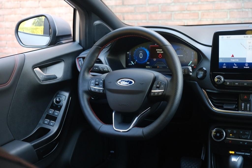 Ford Puma Ford Puma 1.0 EcoBoost Hybrid 155pk Aut. ST-Line X | Navi | App Connect | Adaptive Cruise | Full LED | Elektrische Achterklep | B&O Audio | Camera | Winter Pakket