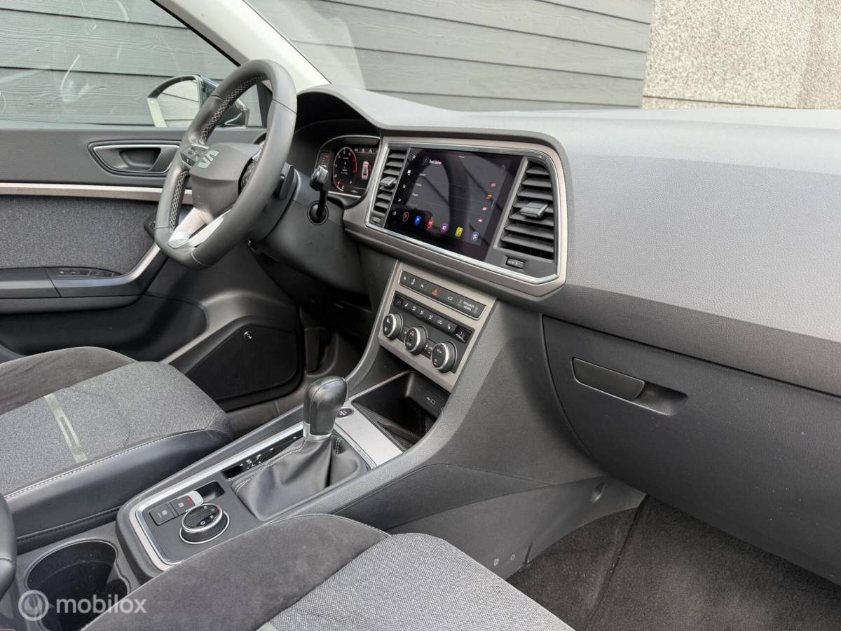 SEAT Ateca Seat Ateca 1.5 TSI Xperience BNS Pano.dak/Trekhaak/Viritual/Black-pack