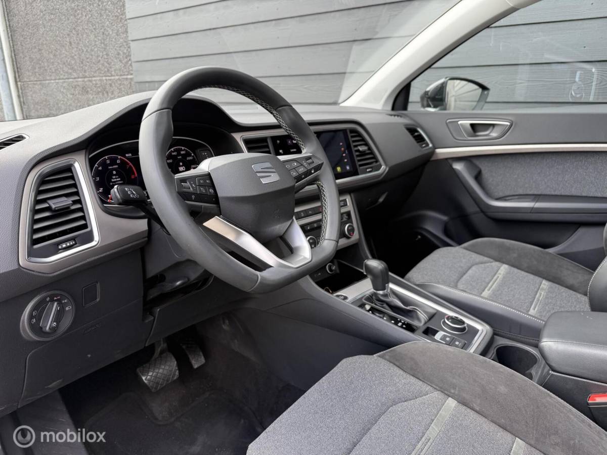 SEAT Ateca Seat Ateca 1.5 TSI Xperience BNS Pano.dak/Trekhaak/Viritual/Black-pack