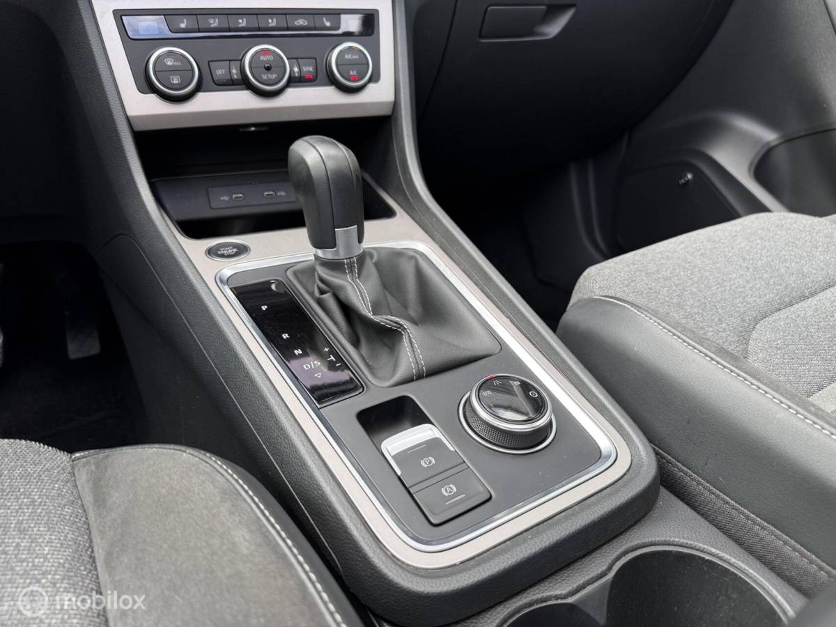 SEAT Ateca Seat Ateca 1.5 TSI Xperience BNS Pano.dak/Trekhaak/Viritual/Black-pack