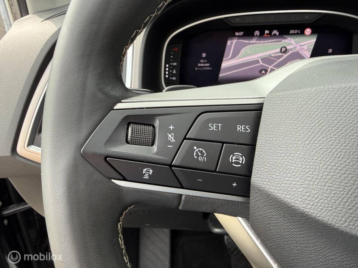 SEAT Ateca Seat Ateca 1.5 TSI Xperience BNS Pano.dak/Trekhaak/Viritual/Black-pack