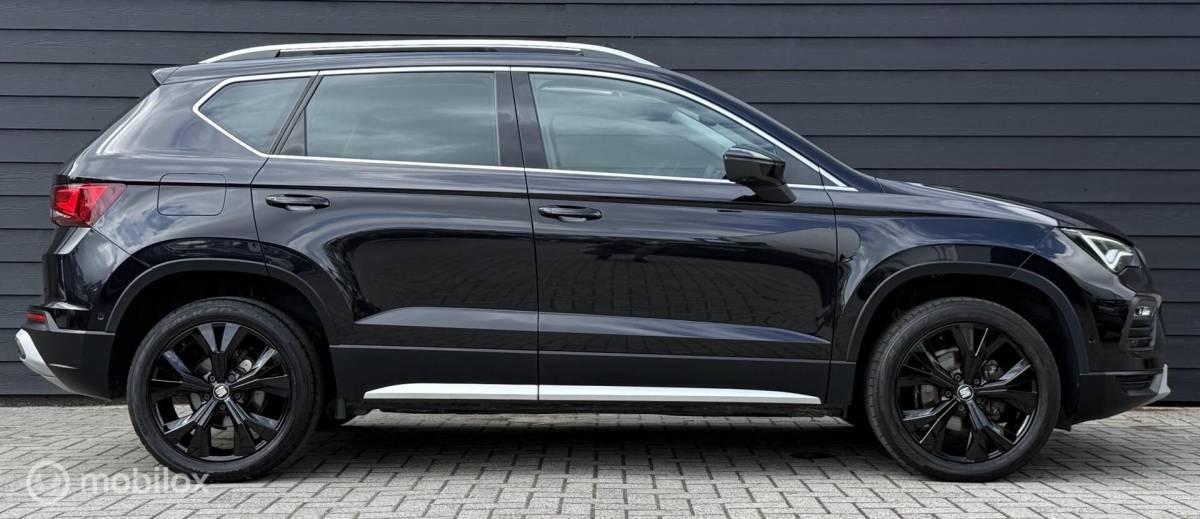 SEAT Ateca Seat Ateca 1.5 TSI Xperience BNS Pano.dak/Trekhaak/Viritual/Black-pack