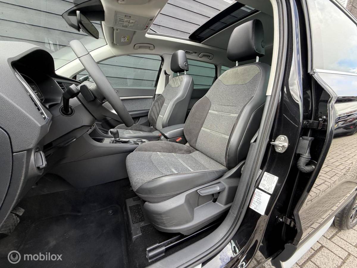 SEAT Ateca Seat Ateca 1.5 TSI Xperience BNS Pano.dak/Trekhaak/Viritual/Black-pack