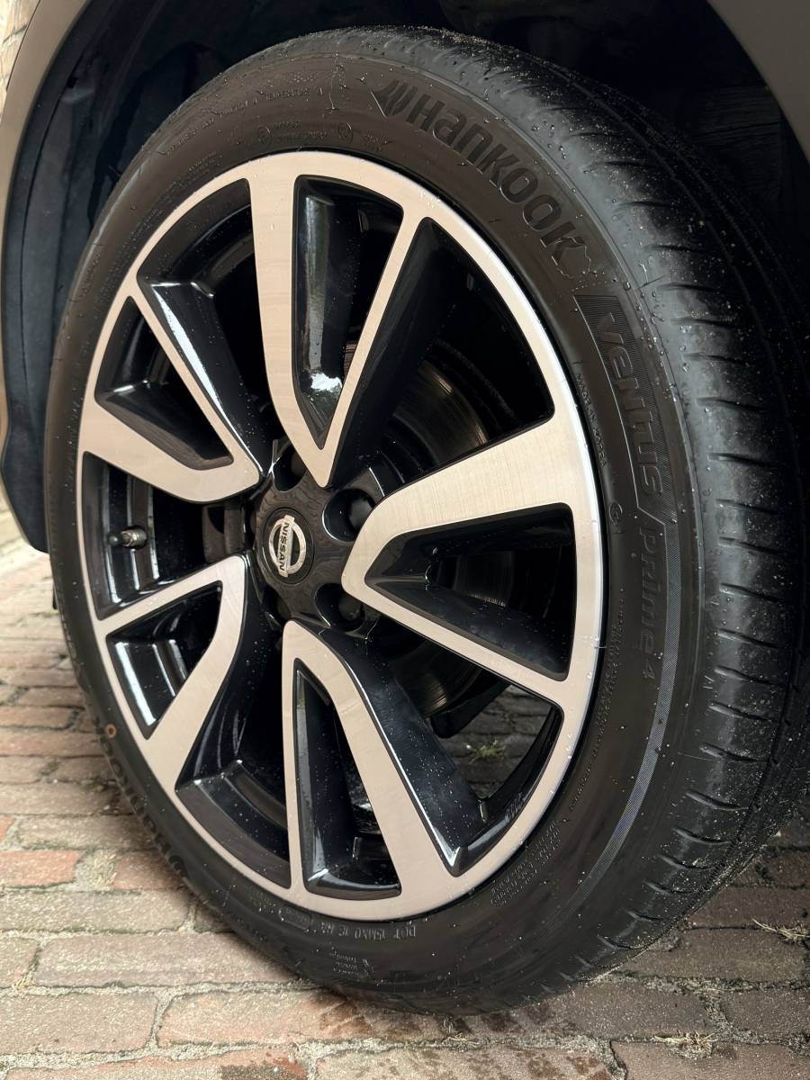 Nissan QASHQAI NISSAN Qashqai 1.2 Tekna·Pano·Leer·Stoelverw.·360°camera·Cruise·Trekhaak