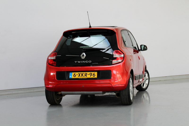 Renault Twingo Renault Twingo 1.0 SCe Dynamique 71PK, CABRIO !! | RIJKLAAR | SOFTTOP | CABRIOKAP | CRUISE CONTROLE | CAMERA | NAVIGATIE | PARKEERSENSOREN