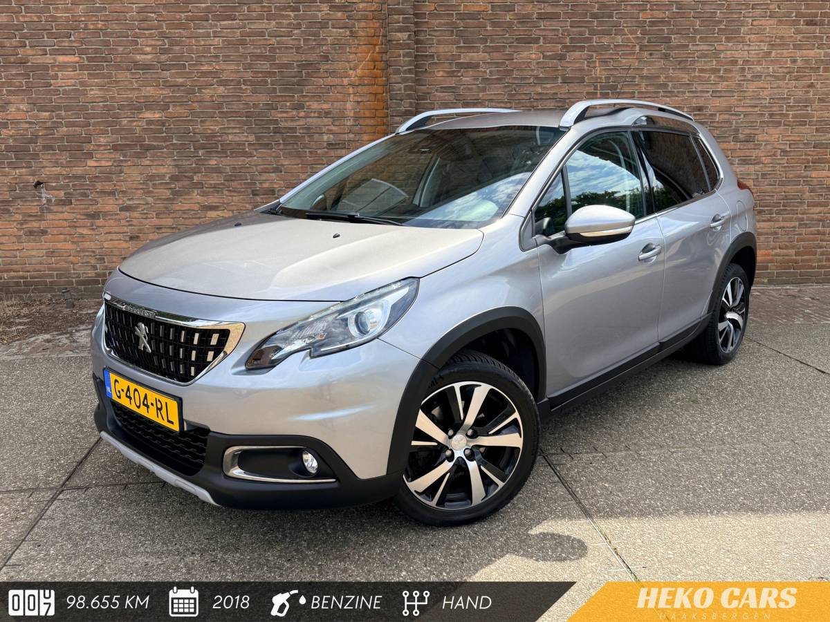 Peugeot 2008 PEUGEOT 2008 1.2 GT-line·Navi·Carplay·Cruise·Climate·All season banden