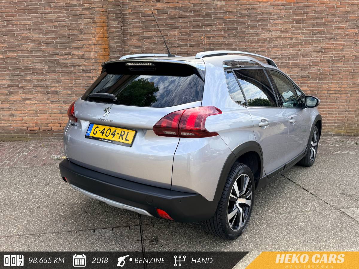 Peugeot 2008 PEUGEOT 2008 1.2 GT-line·Navi·Carplay·Cruise·Climate·All season banden