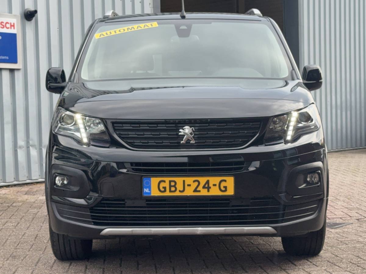 Peugeot Rifter Peugeot Rifter Long – 2 pers. Mini-Camper. 1.2 Puretech Long GT-Line | UNIEK! | AUTOMAAT | TREKHAAK | CAMERA | CRUISE |