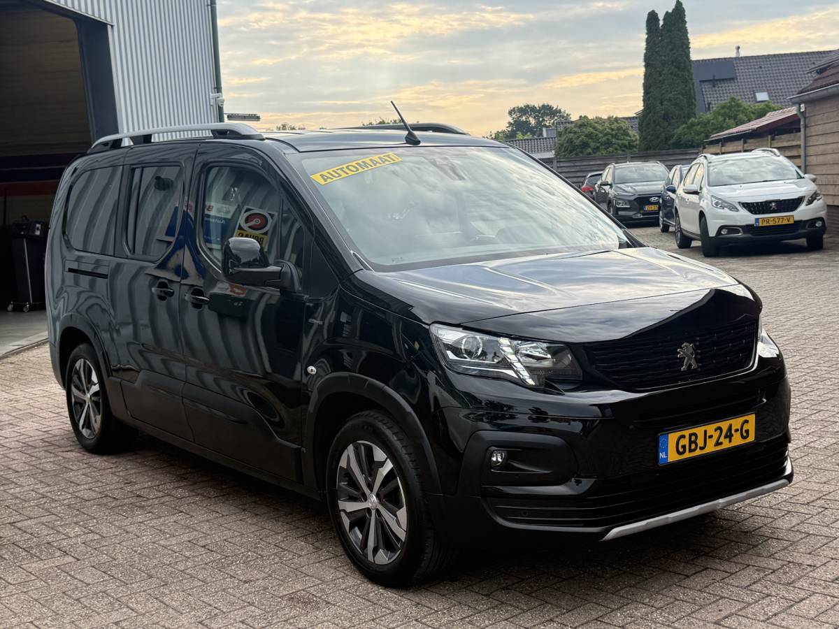 Peugeot Rifter Peugeot Rifter Long – 2 pers. Mini-Camper. 1.2 Puretech Long GT-Line . | UNIEK! | AUTOMAAT | TREKHAAK | CAMERA | CRUISE |