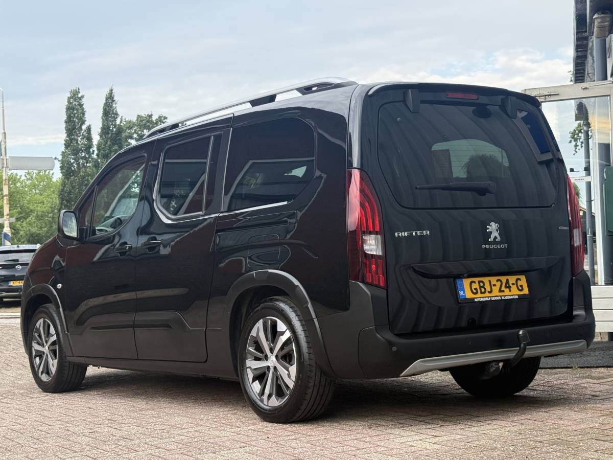 Peugeot Rifter Peugeot Rifter Long – 2 pers. Mini-Camper. 1.2 Puretech Long GT-Line | UNIEK! | AUTOMAAT | TREKHAAK | CAMERA | CRUISE |