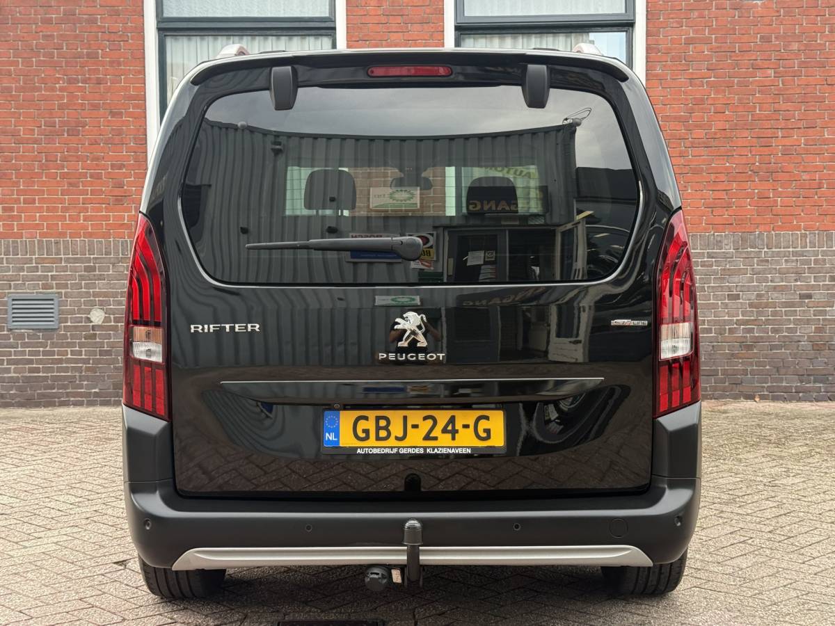 Peugeot Rifter Peugeot Rifter Long – 2 pers. Mini-Camper. 1.2 Puretech Long GT-Line . | UNIEK! | AUTOMAAT | TREKHAAK | CAMERA | CRUISE |