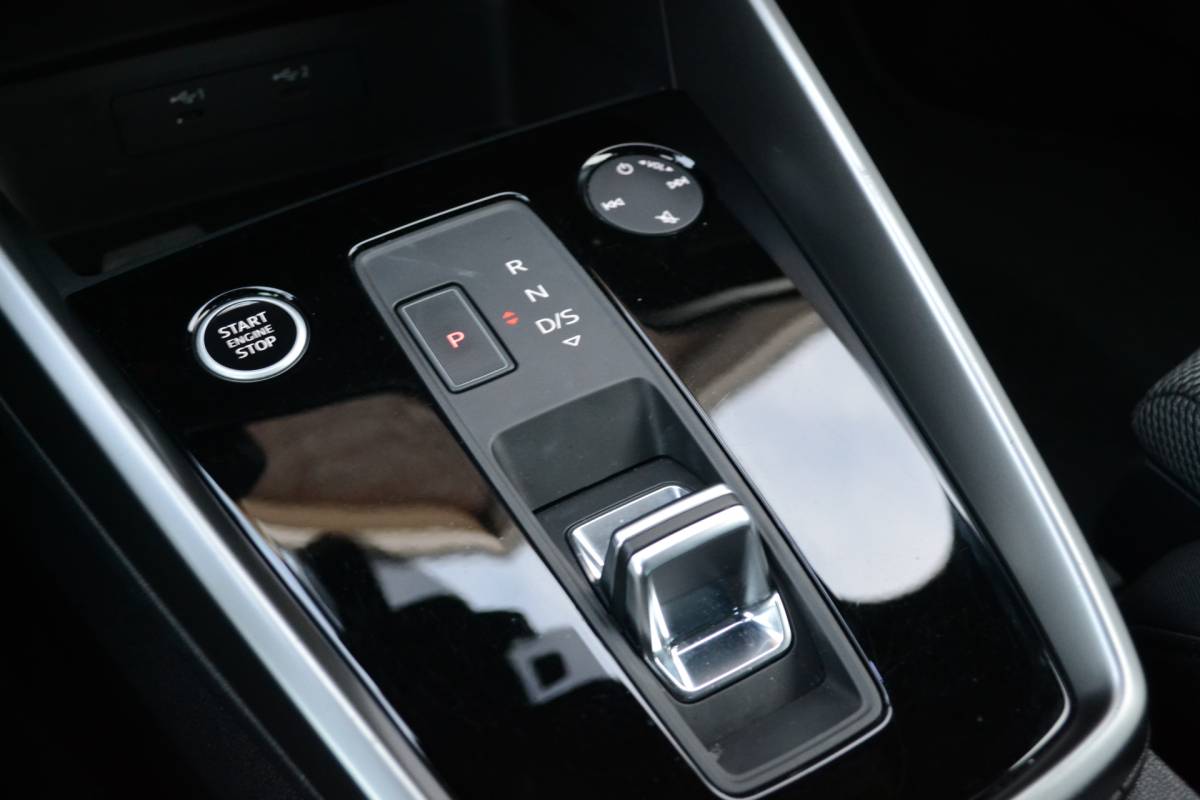 Audi A3 Audi A3 Limousine 30 TFSI S-Tronic Advanced Sport edition | Trekhaak | Virtual | LED | Carplay/Android Auto | Cruise