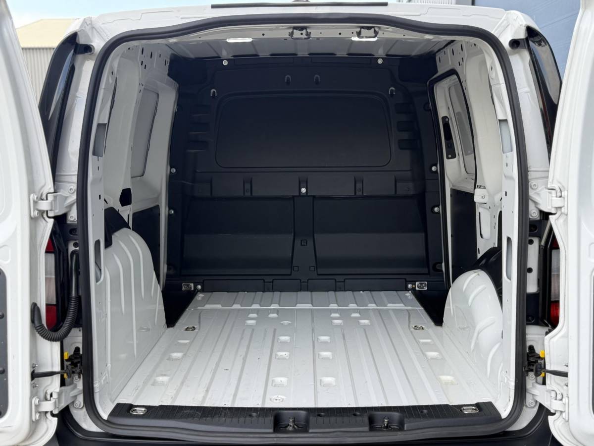Volkswagen Caddy Volkswagen Caddy Cargo 2.0 TDI Trend AIRCO / CRUISE CONTROLE / N.A.P / TREKHAAK / EURO 6