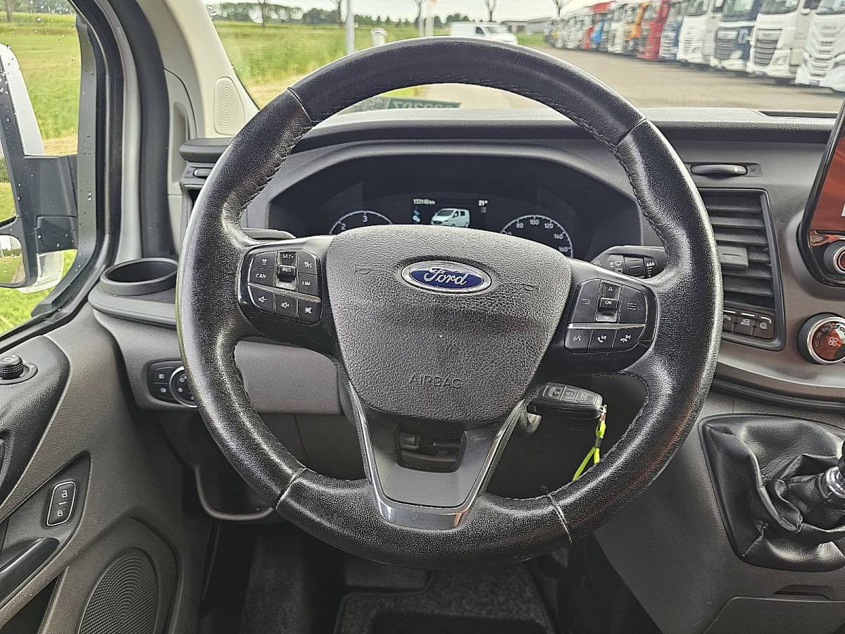 Ford Transit Custom FORD TRANSIT CUSTOM 2.0 l1h1 dubbele cabine!