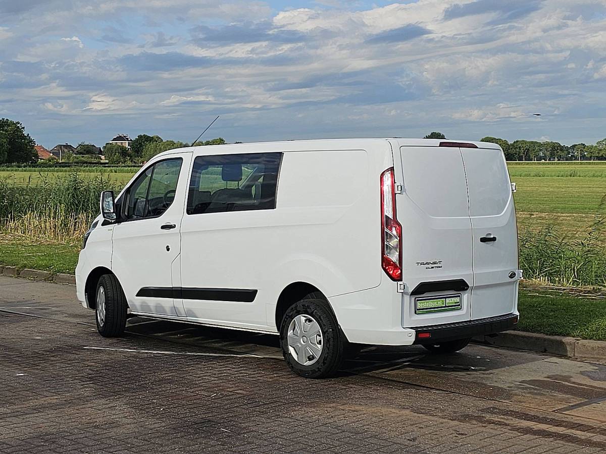 Ford Transit Custom FORD TRANSIT CUSTOM 2.0 l1h1 dubbele cabine!