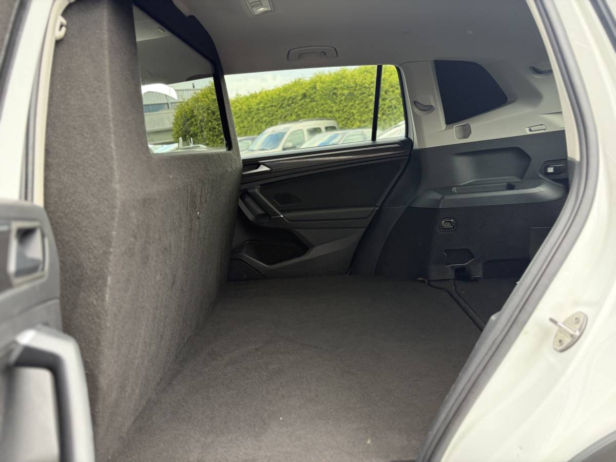 Volkswagen Tiguan Allspace Volkswagen Tiguan All Space BJR 2019   2.0 TDI 150 PK 4-MOTION Grijs Kenteken! AUTOMAAT | TREKHAAK |  STOELVERWARMING | ADAPTIVE CRUISE | CLIMA | CARPLAY
