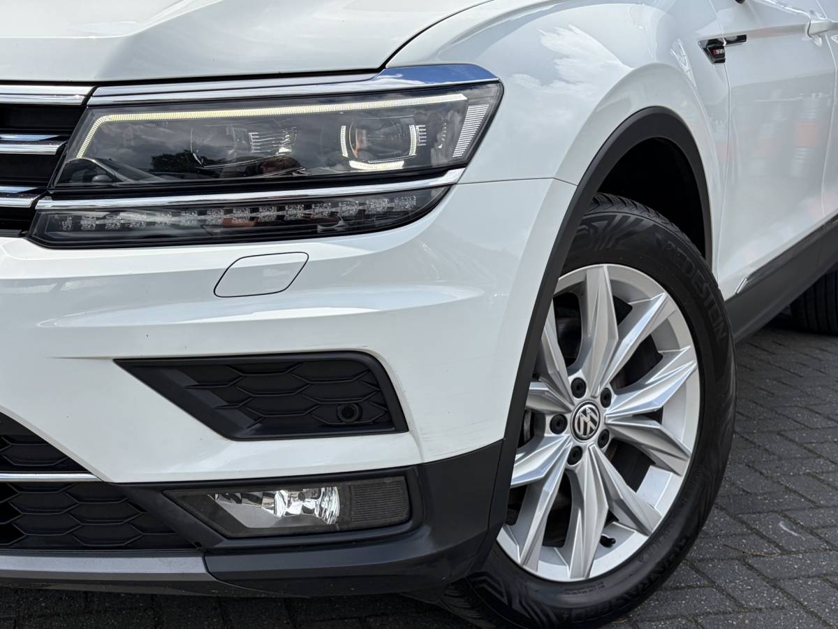 Volkswagen Tiguan Allspace Volkswagen Tiguan All Space BJR 2019   2.0 TDI 150 PK 4-MOTION Grijs Kenteken! AUTOMAAT | TREKHAAK |  STOELVERWARMING | ADAPTIVE CRUISE | CLIMA | CARPLAY